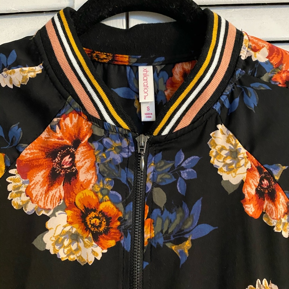 Retro Floral Track Jacket - Picture 2 of 5